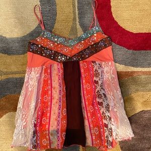 Rue 21 90’s Bohemian Babydoll sequin lace vintage y2k cami tank top Size Medium
